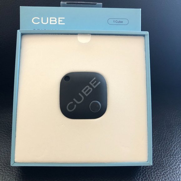 New!! Cube Key Finder Smart Tracker Bluetooth Tracker - Picture 2 of 10